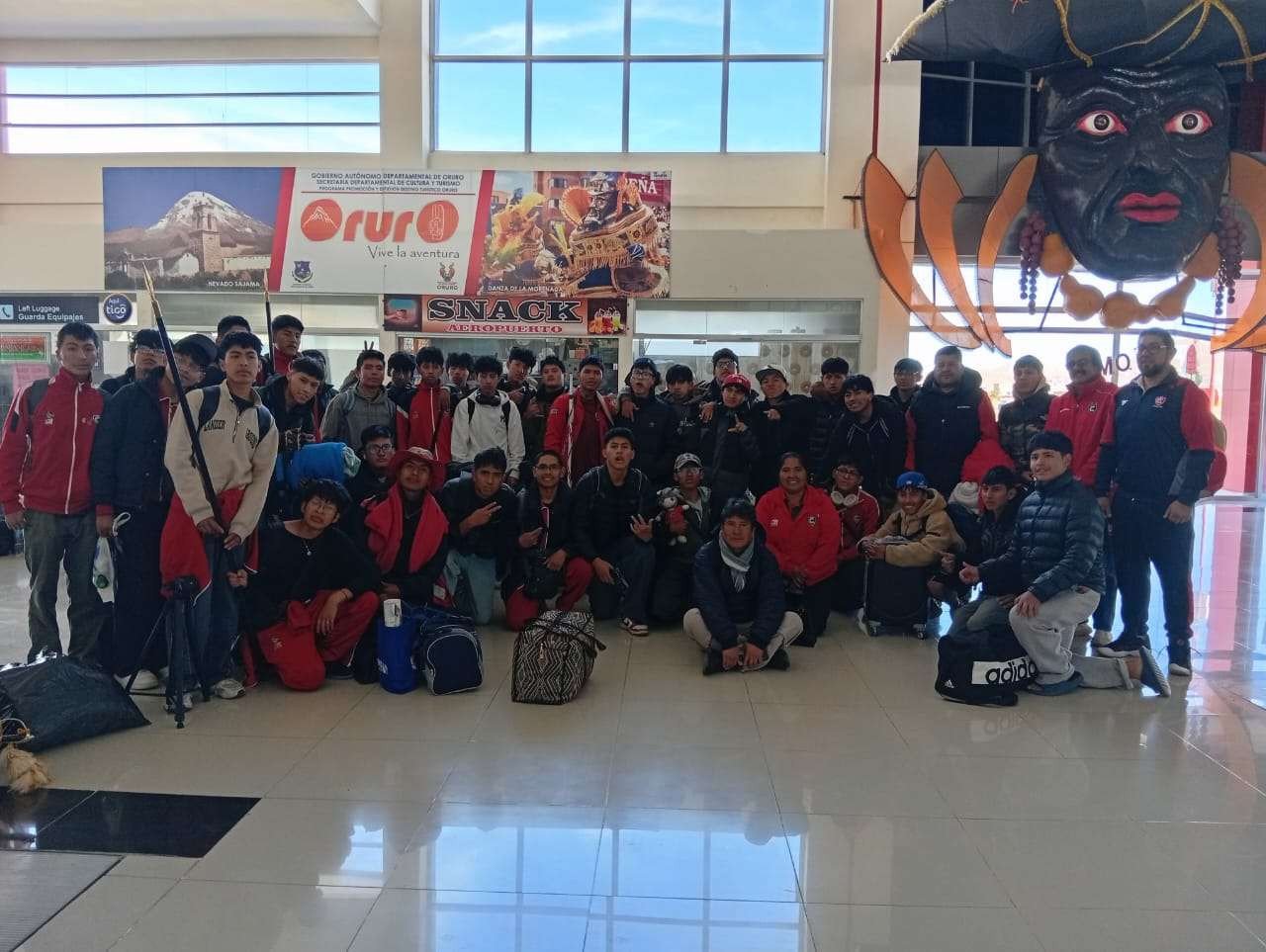 BOLIVIA DISPONE VUELO HUMANITARIO PARA DELEGACIONES INVITADAS DEL PERÚ VARADAS EN NUESTRO PAIS POR LOS BLOQUEOS